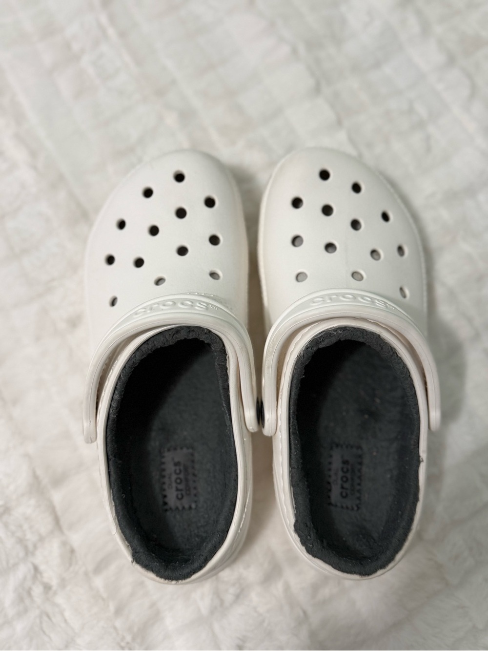 CROCS White Slip-On Clog with soft grey Lined Footbed size M6, W8
